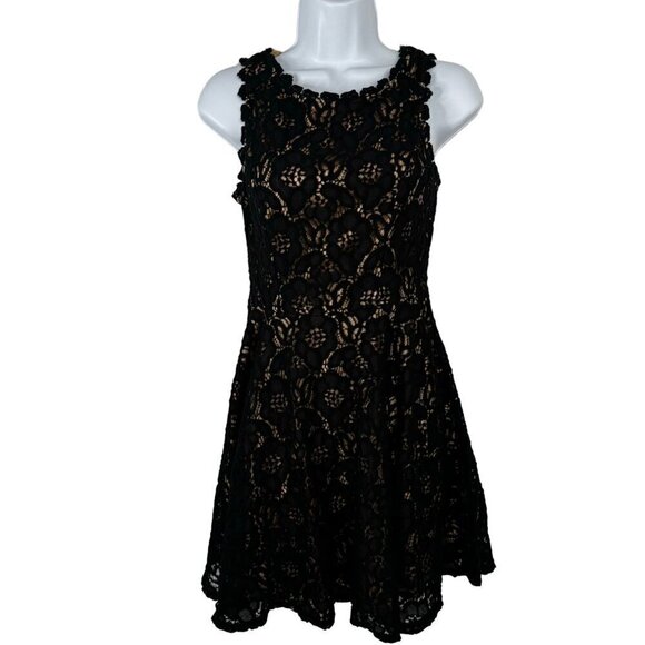 City Studio Nude Dress Black Lace Overlay Sleeveless Formal Dress Juniors Size 5 - Picture 1 of 11